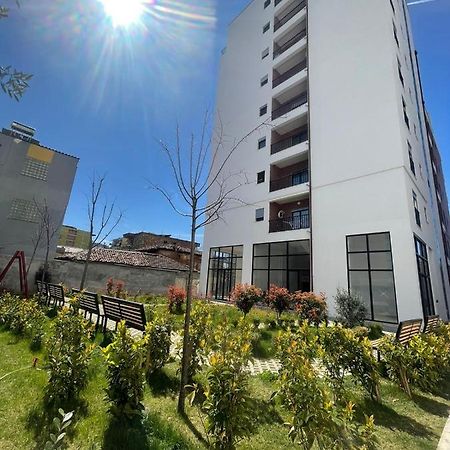 Center Tirana Goldi Apartment Екстериор снимка